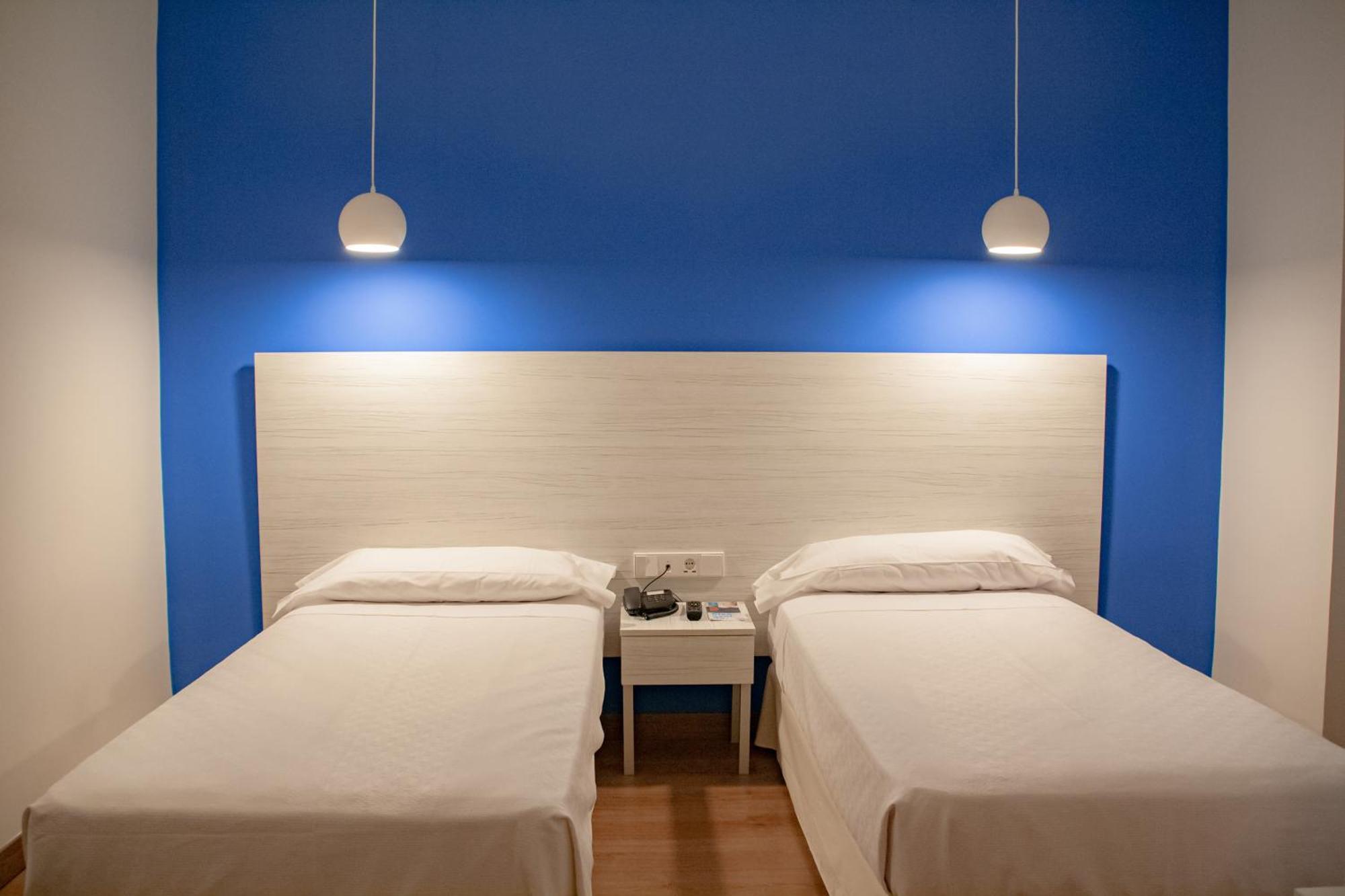 Hotel Universal Murcia Luaran gambar