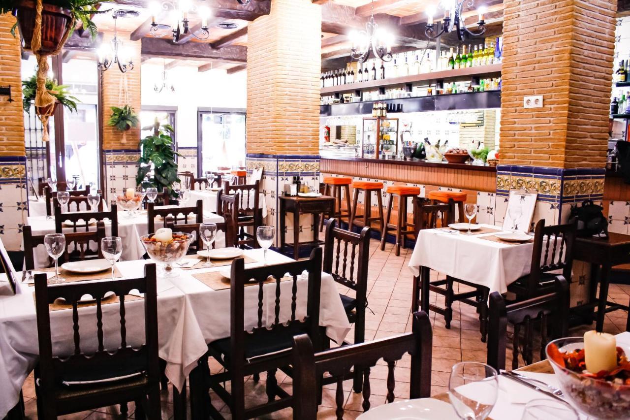 Hotel Universal Murcia Luaran gambar